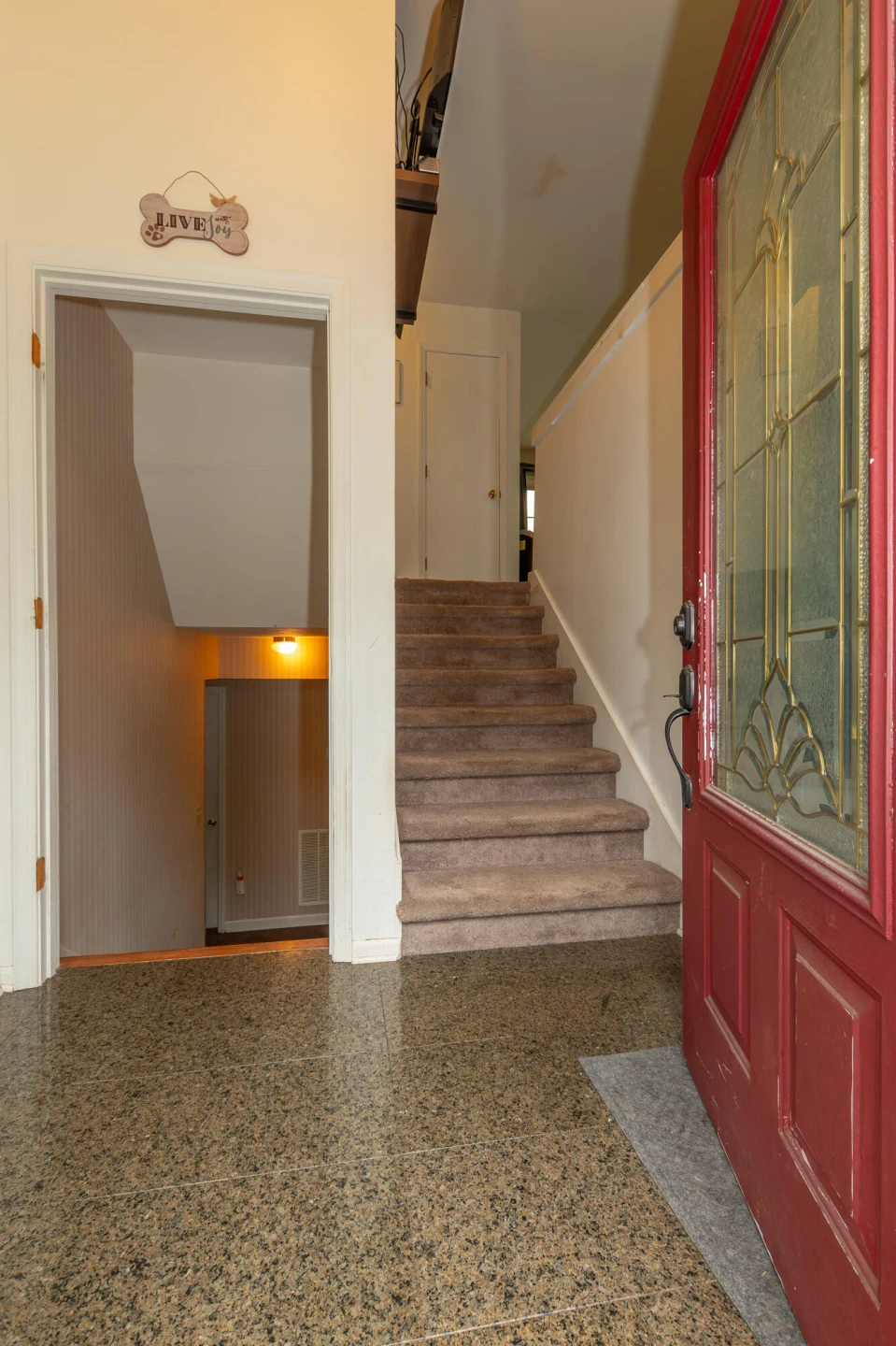 2374 Pine Ave - Photo 10