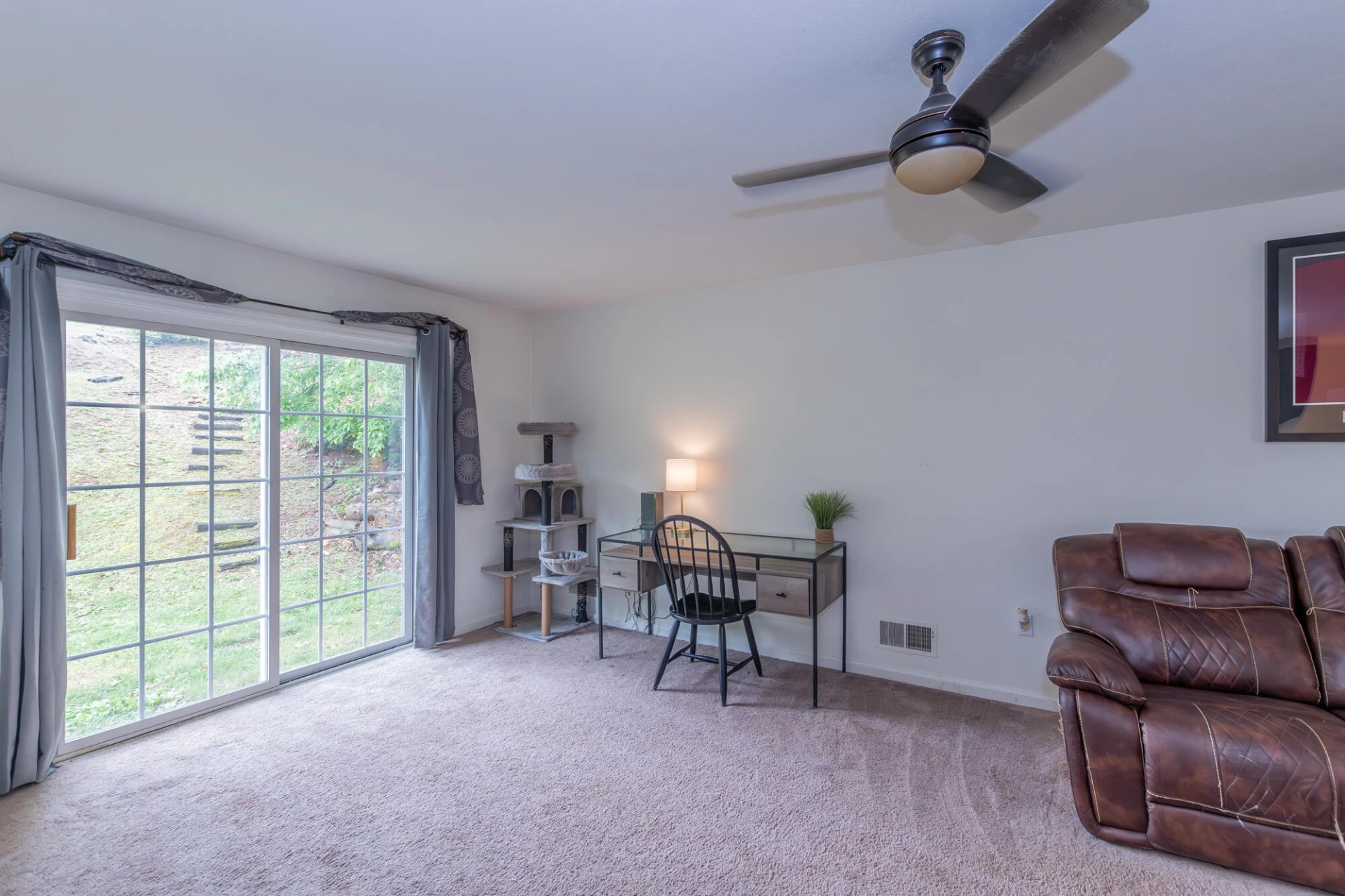 2374 Pine Ave - Photo 14
