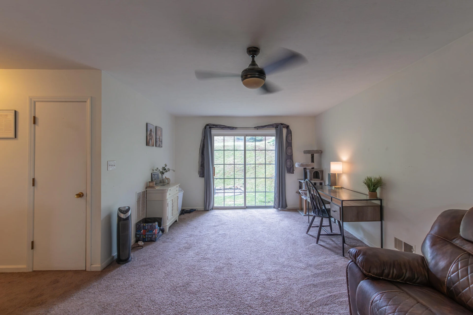 2374 Pine Ave - Photo 15