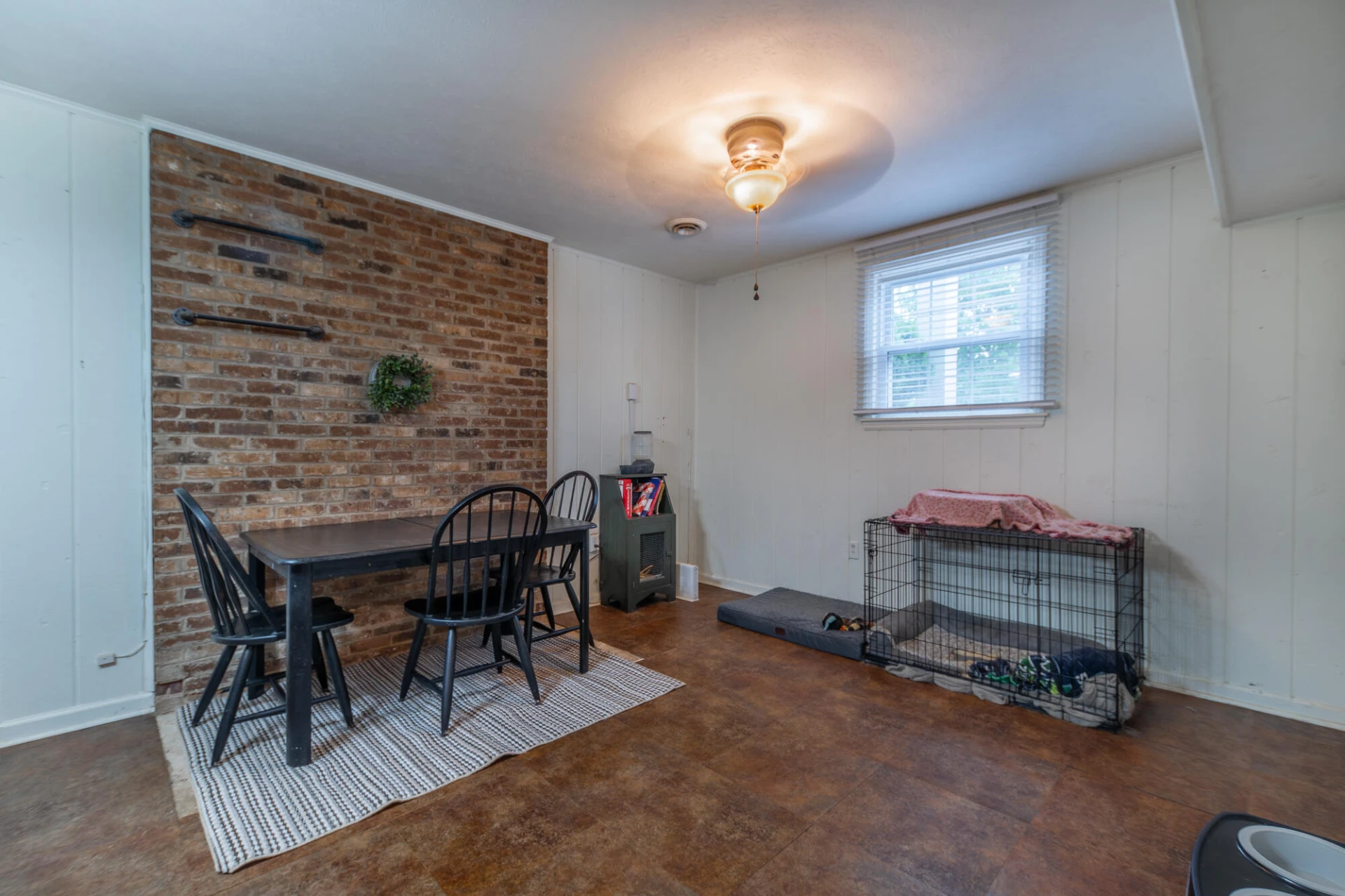2374 Pine Ave - Photo 23