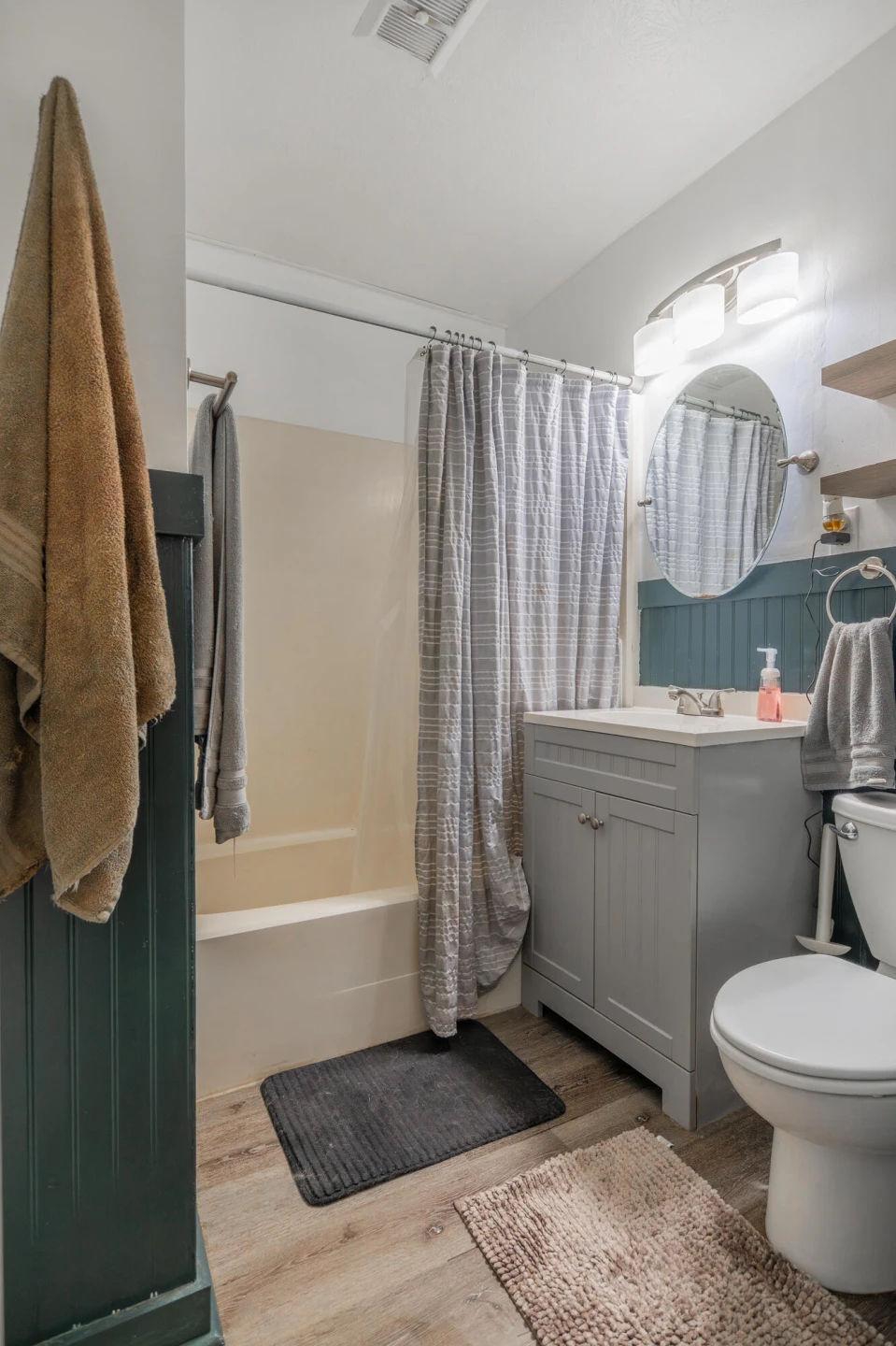 2374 Pine Ave - Photo 26