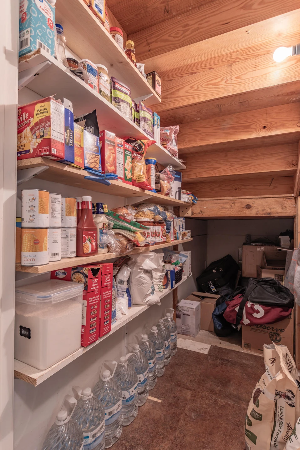 2374 Pine Ave - Photo 28