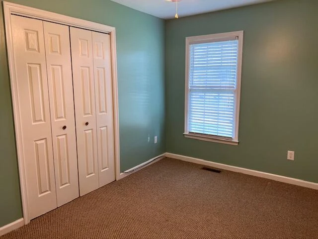 536 FAIRVIEW Pl - Photo 12