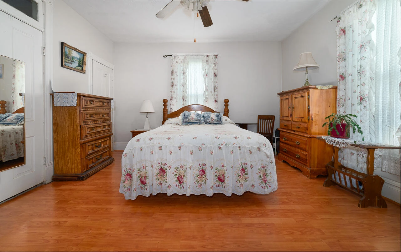 2332 Walnut Ave - Photo 10