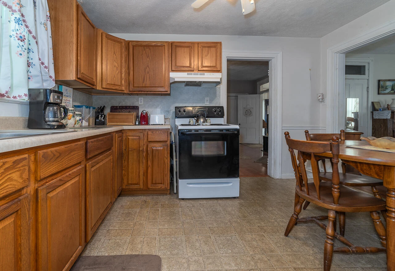 2332 Walnut Ave - Photo 8