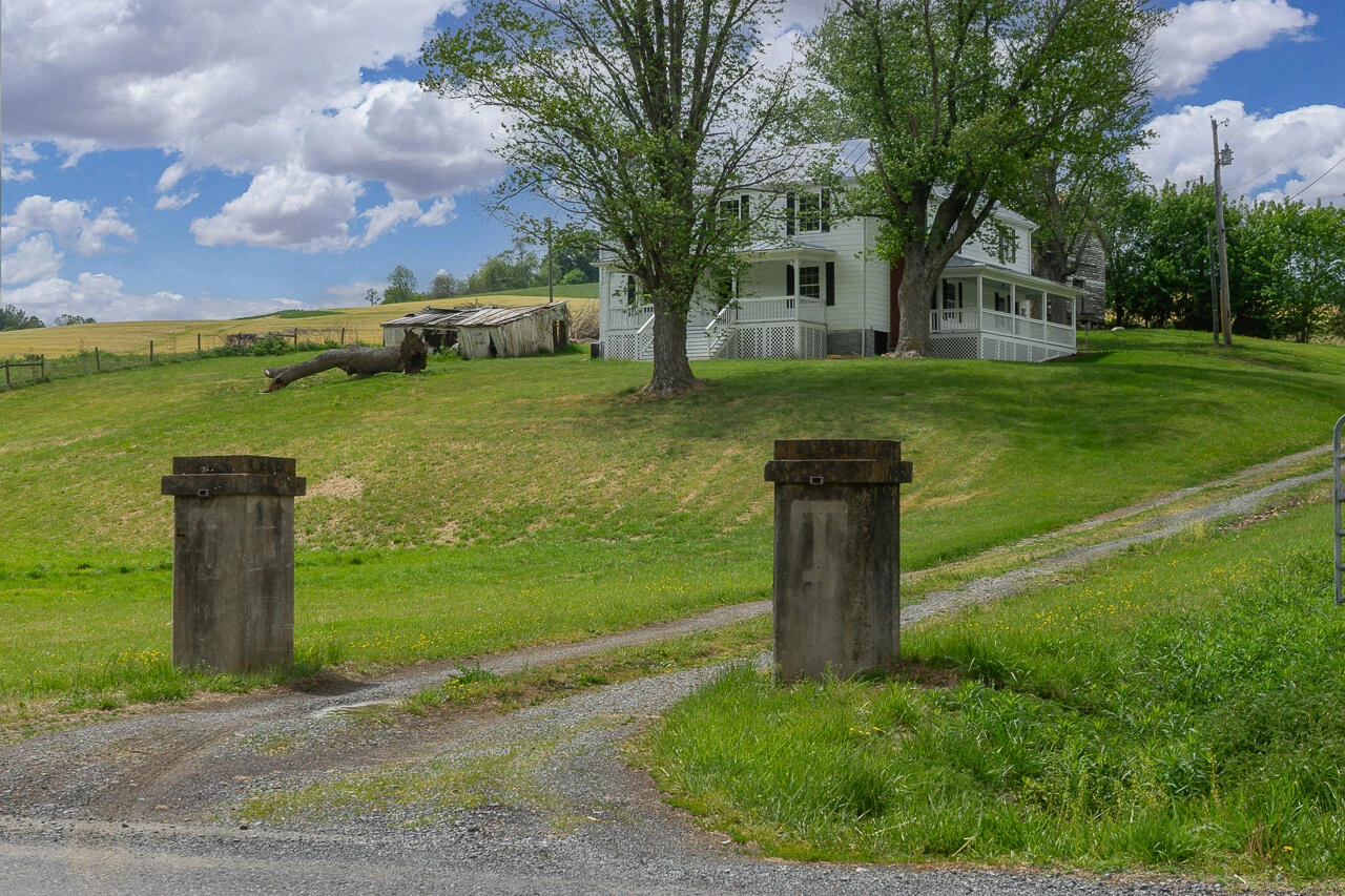 2104 Blue Grass Trl - Photo 29