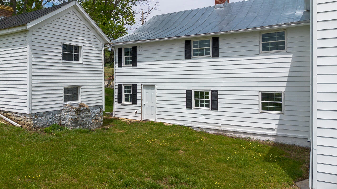 2104 Blue Grass Trl - Photo 33