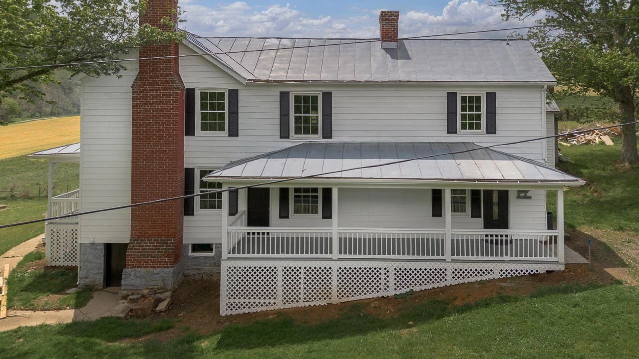 2104 Blue Grass Trl - Photo 7