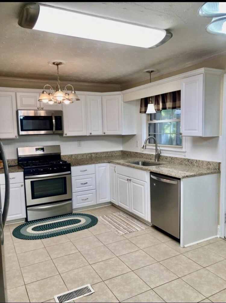 423 MAGNOLIA Ave - Photo 14