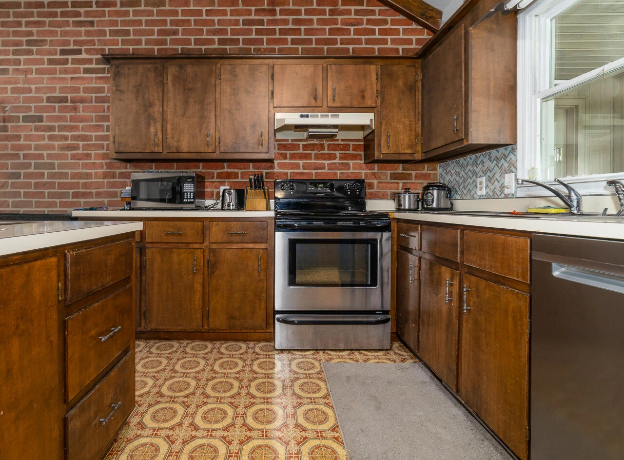 86 Huffman Ln - Photo 14