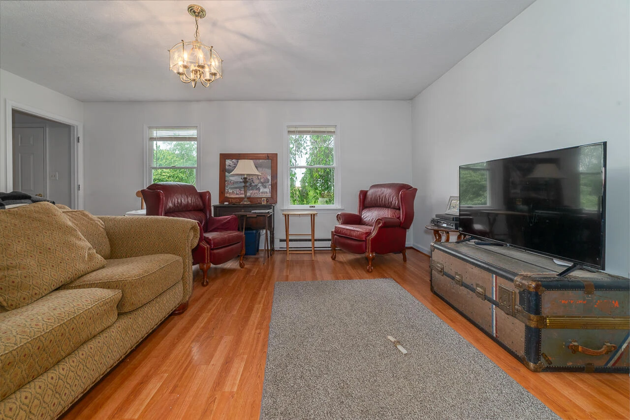 86 Huffman Ln - Photo 17