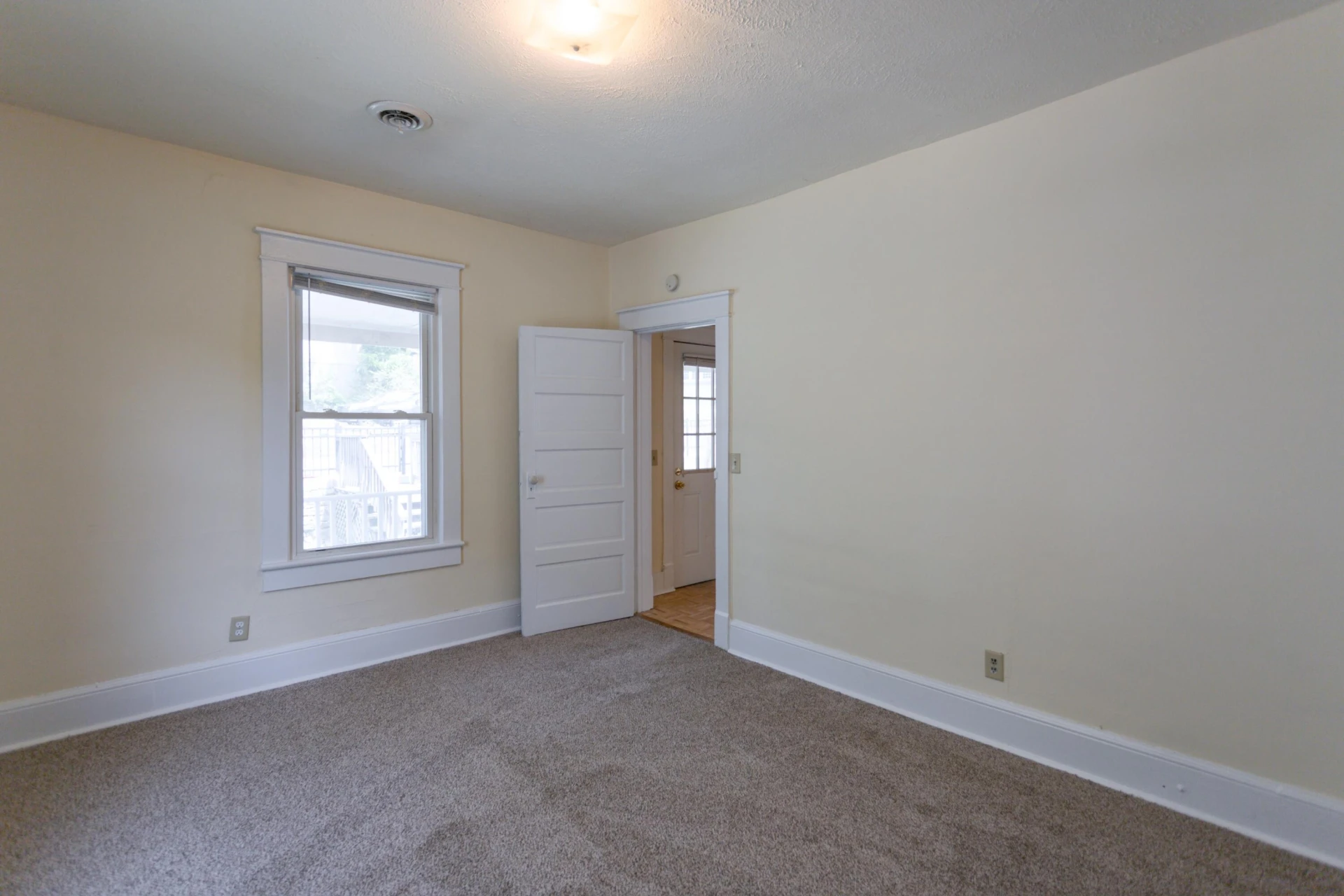 205 Diamond St - Photo 12