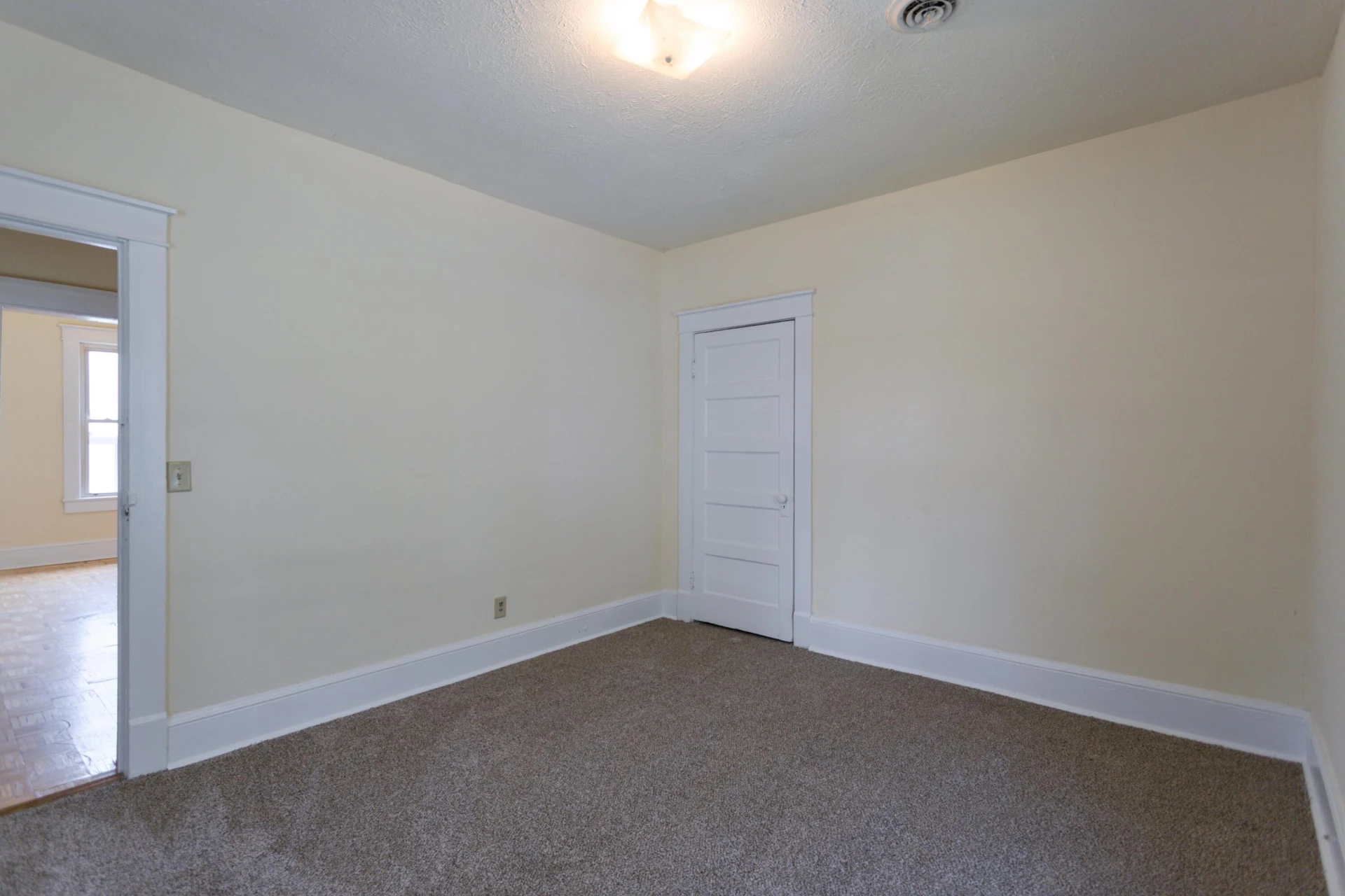 205 Diamond St - Photo 13
