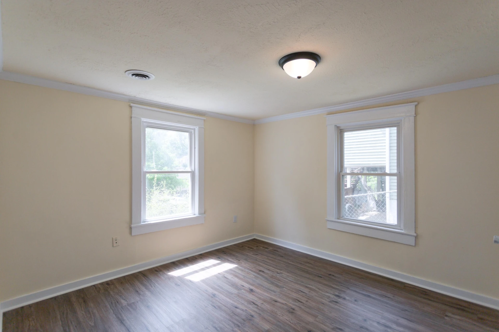 205 Diamond St - Photo 24