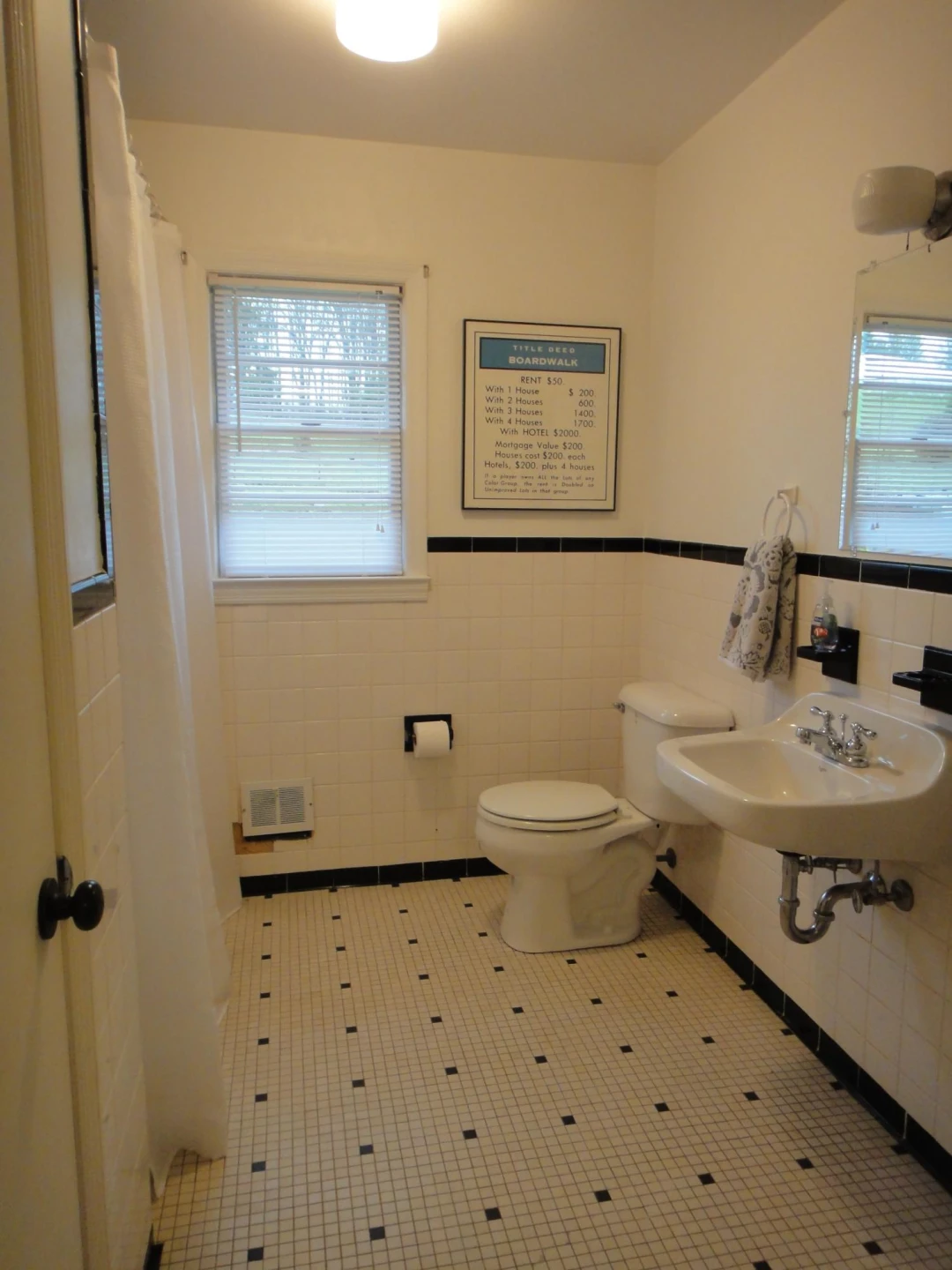 404 Enfield Rd - Photo 15