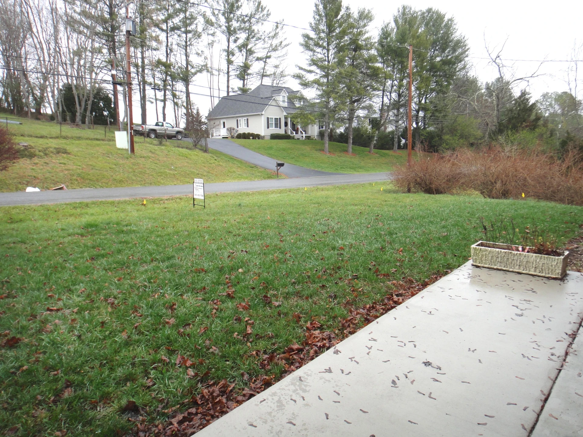 404 Enfield Rd - Photo 16