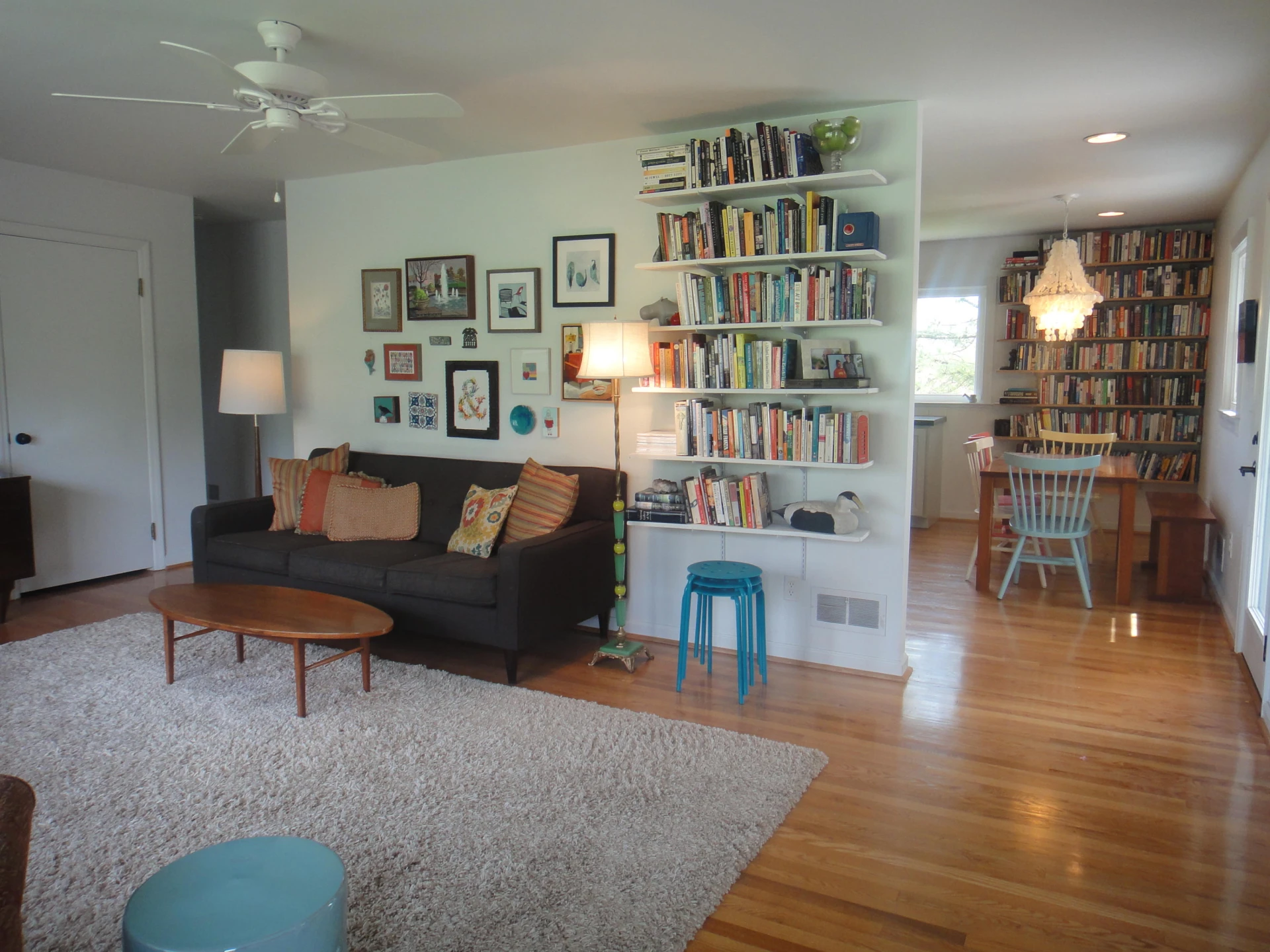 404 Enfield Rd - Photo 2
