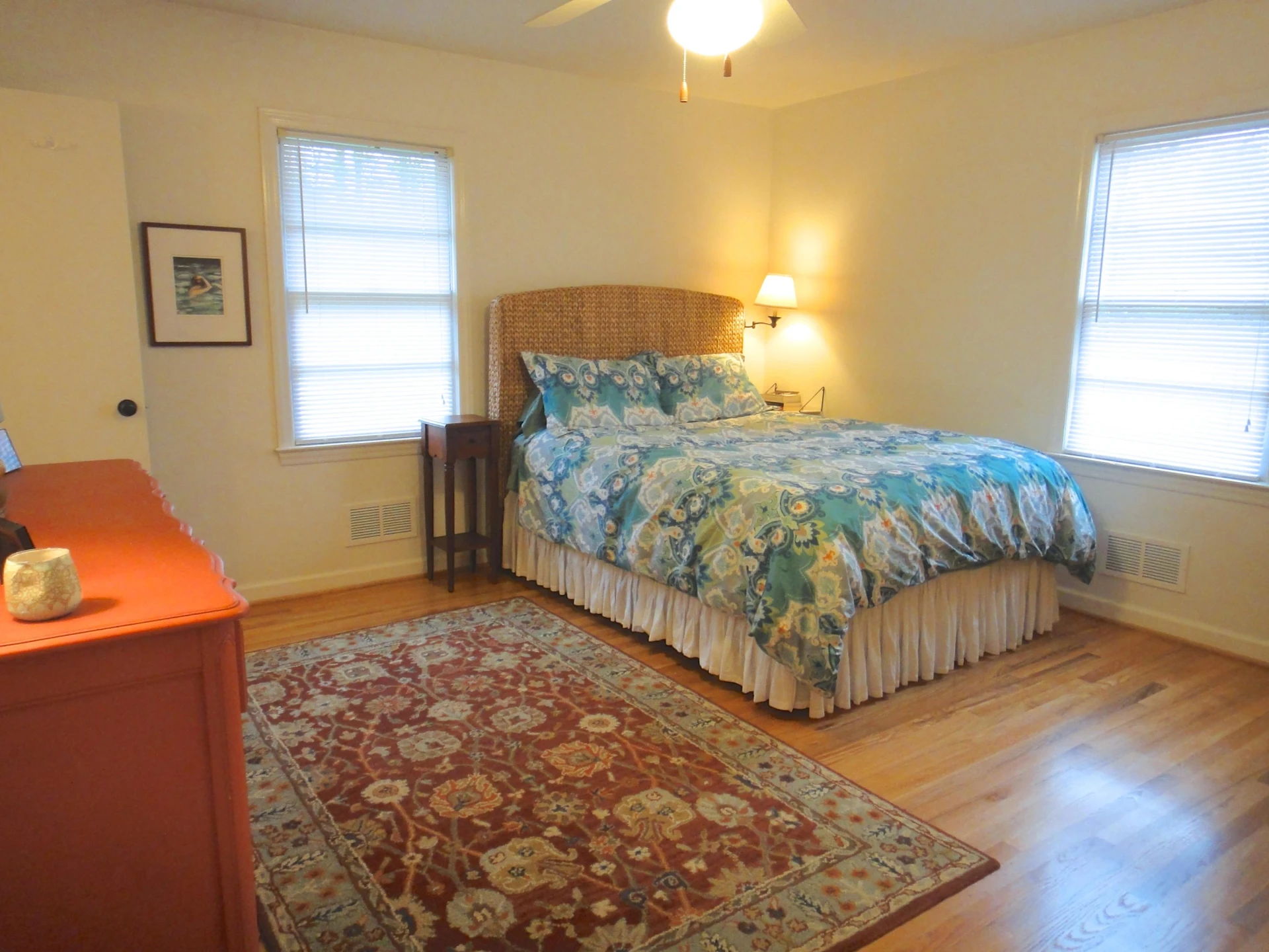 404 Enfield Rd - Photo 8