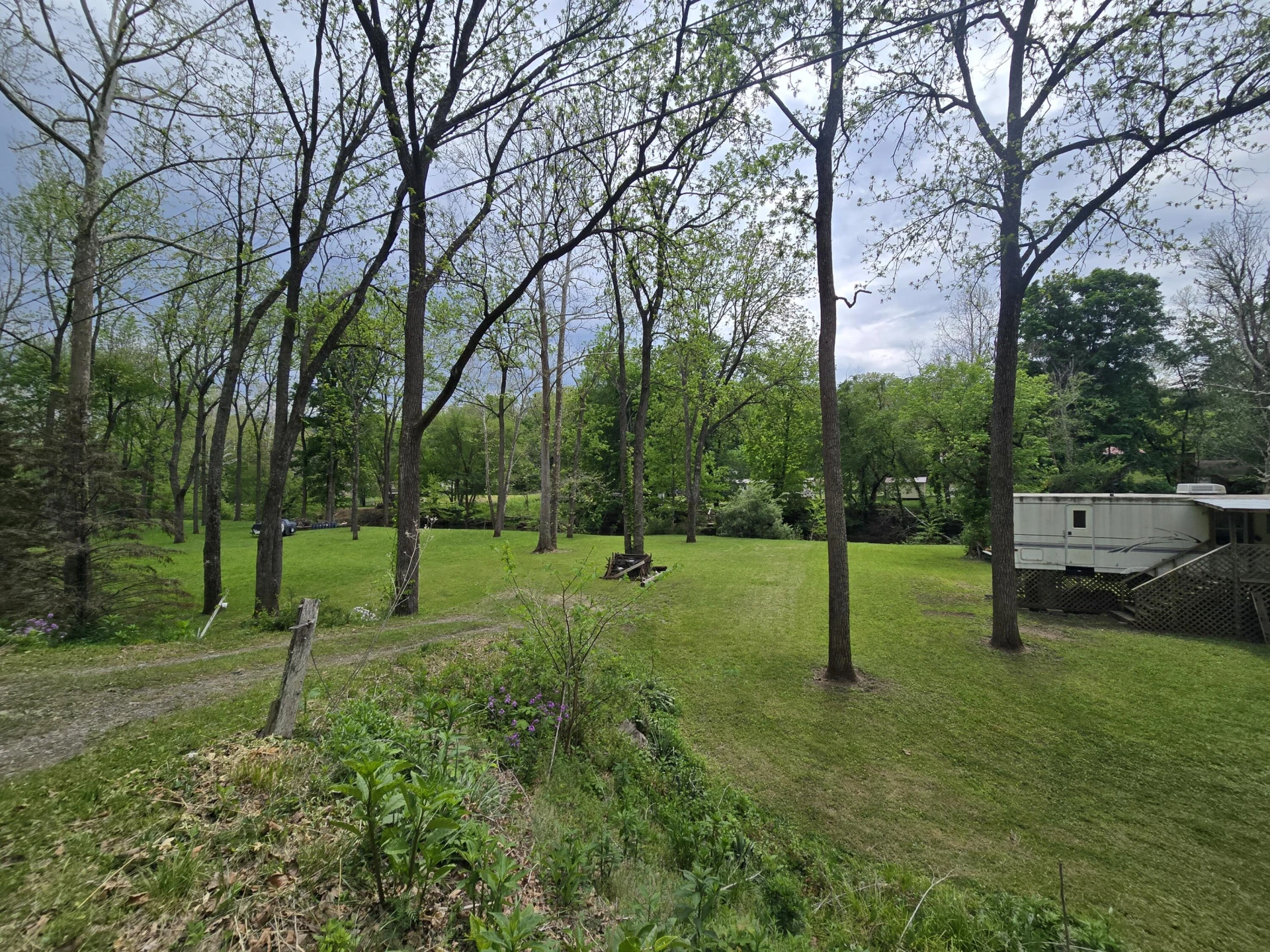 214 Carl Phillips Ln - Photo 5