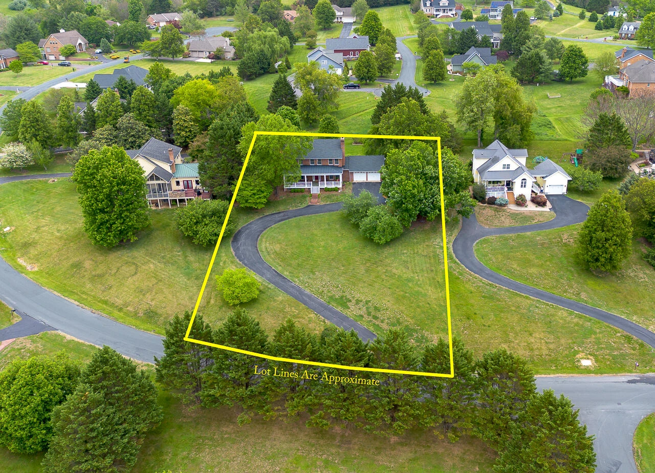 16 HIGH MEADOW Dr - Photo 23