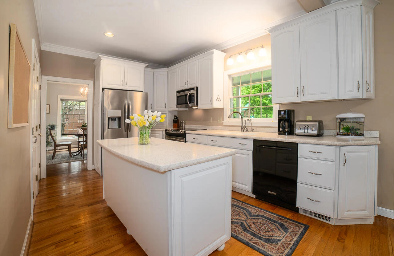 16 HIGH MEADOW Dr - Photo 33