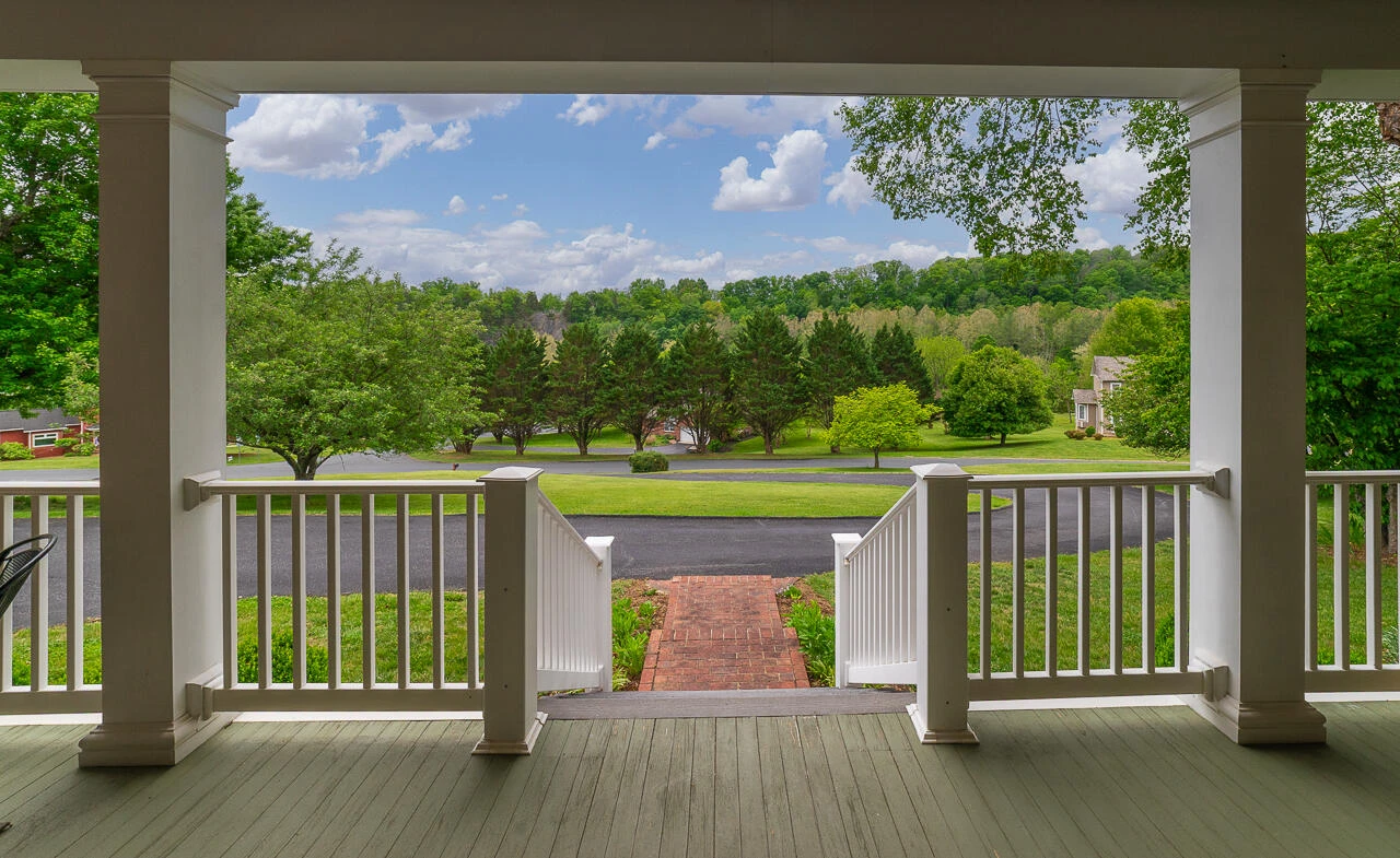 16 HIGH MEADOW Dr - Photo 5