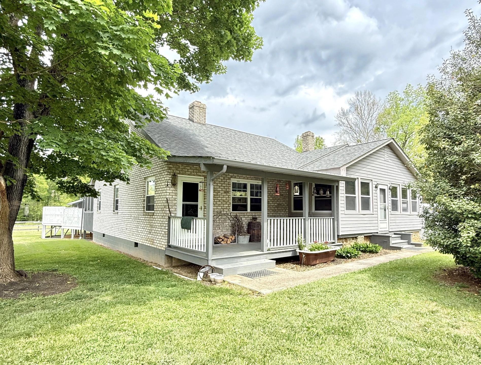 6318 Jackson River Rd