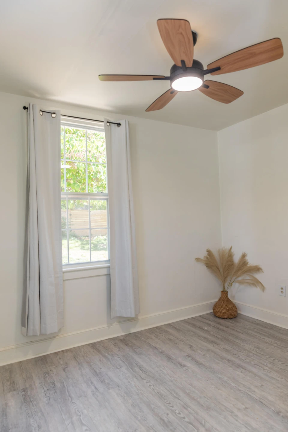 1932 Hawthorne Ave - Photo 24