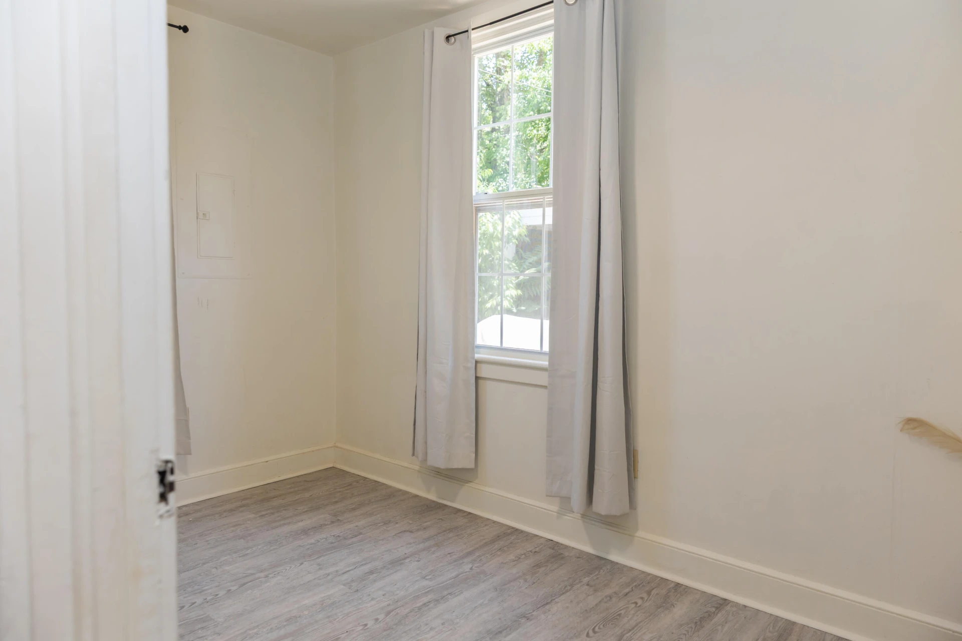 1932 Hawthorne Ave - Photo 26