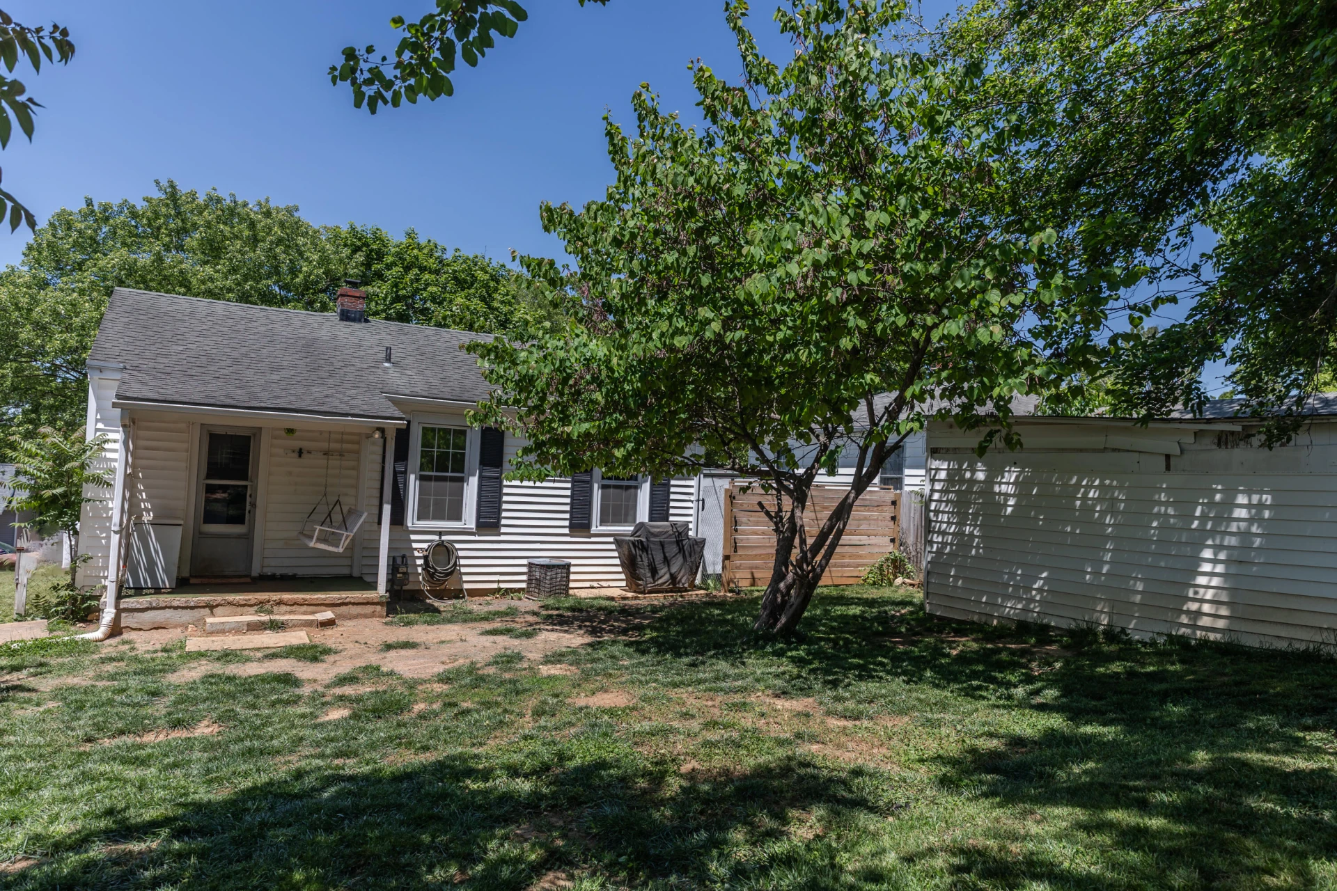 1932 Hawthorne Ave - Photo 33