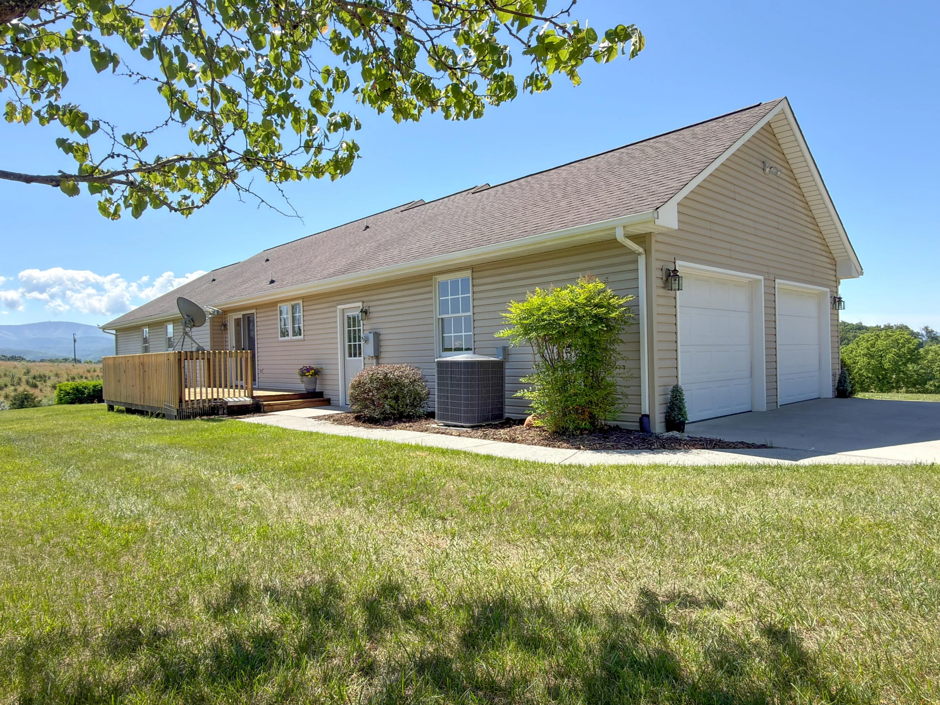 348 Short Hill Dr - Photo 14