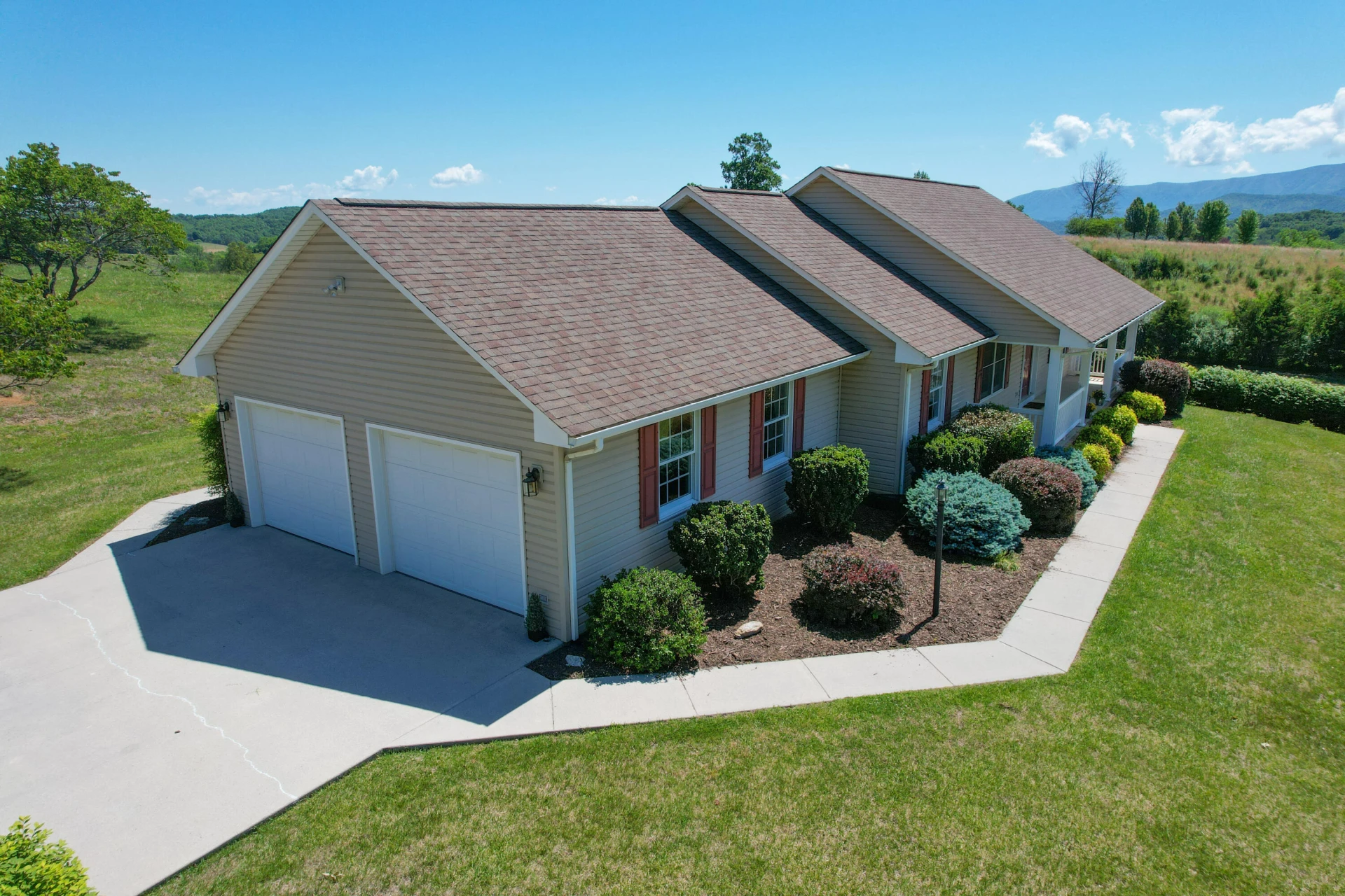 348 Short Hill Dr - Photo 3