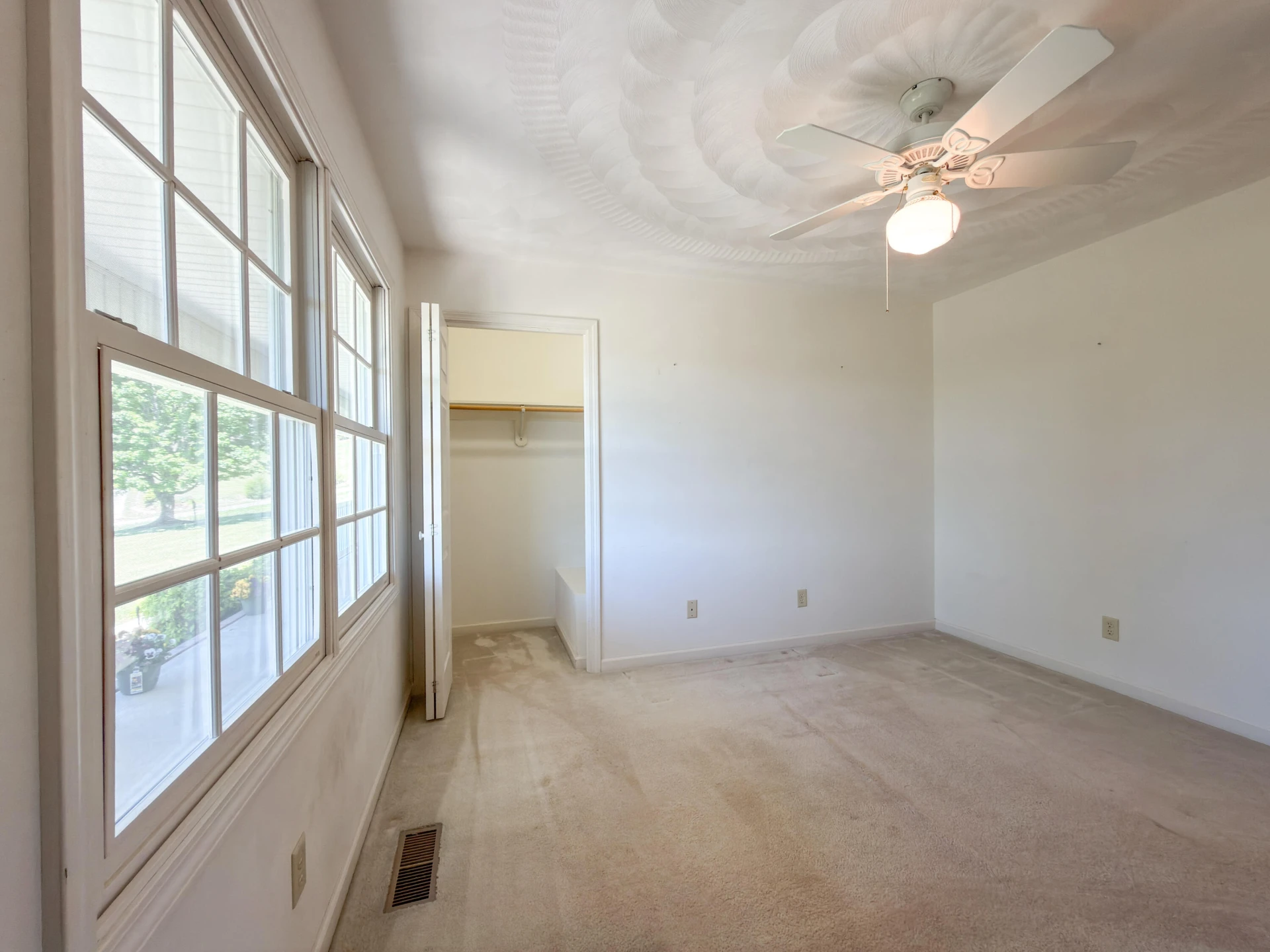 348 Short Hill Dr - Photo 34