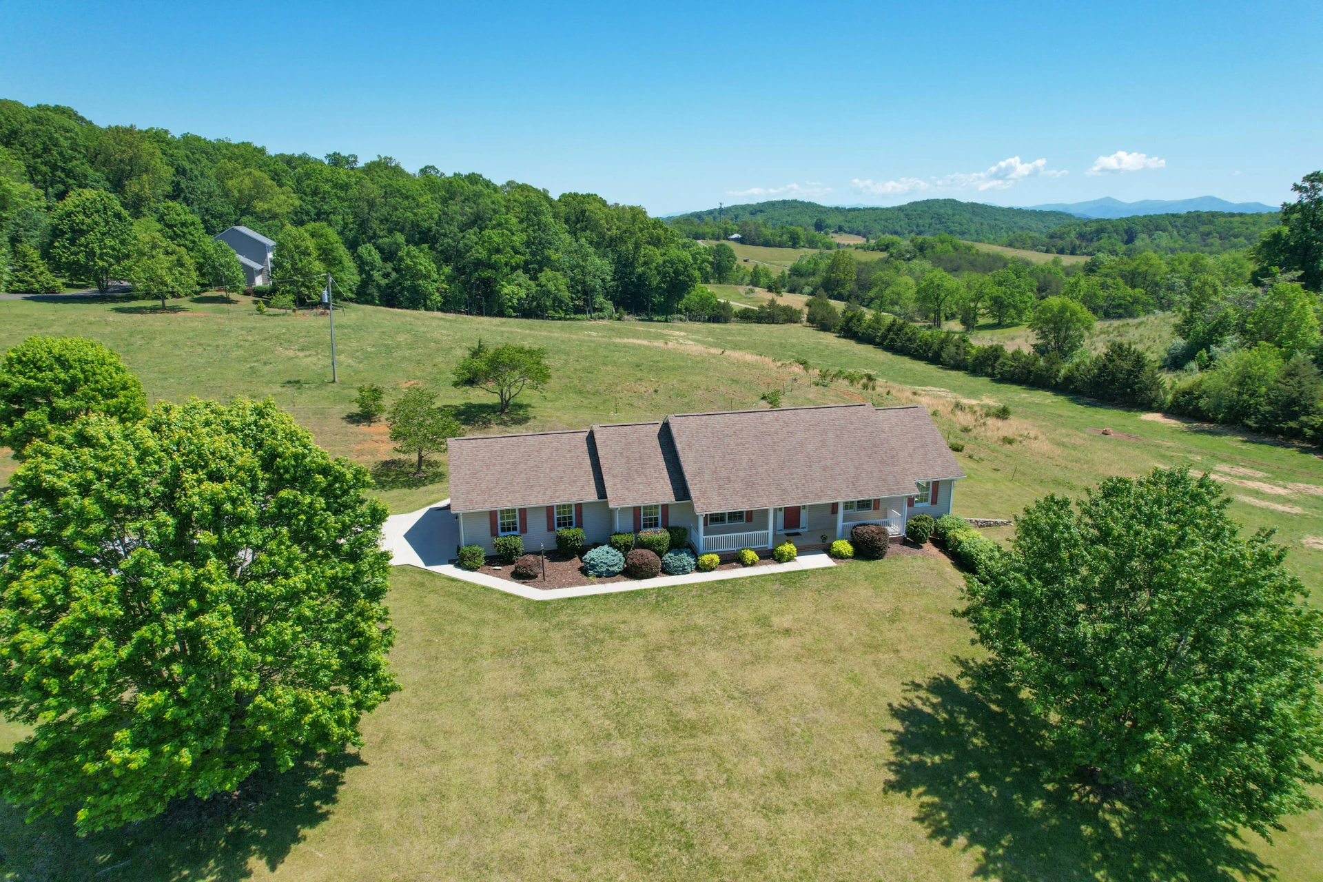 348 Short Hill Dr - Photo 54