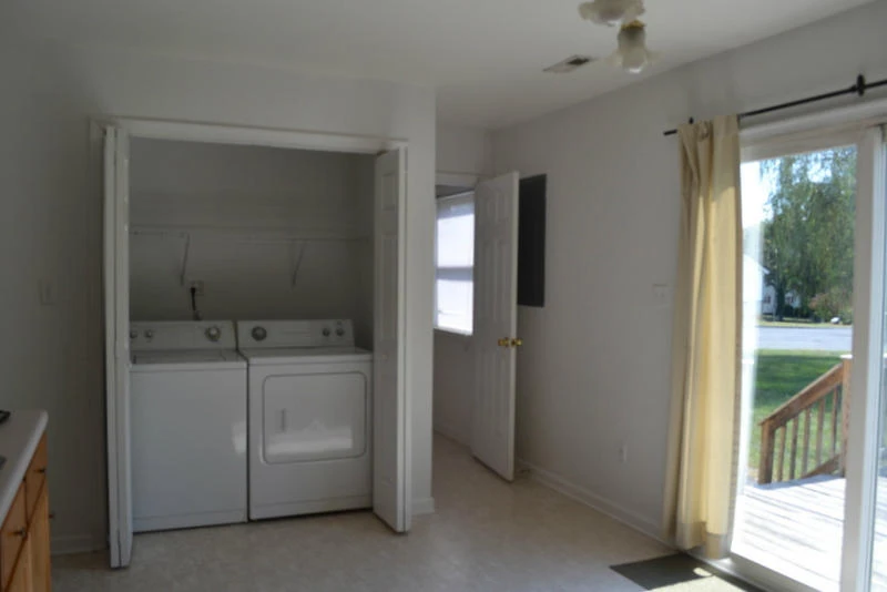 245 DENNY Ln - Photo 5