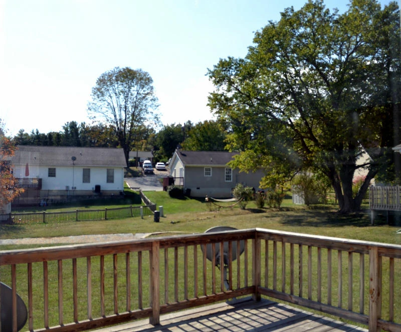 245 DENNY Ln - Photo 7