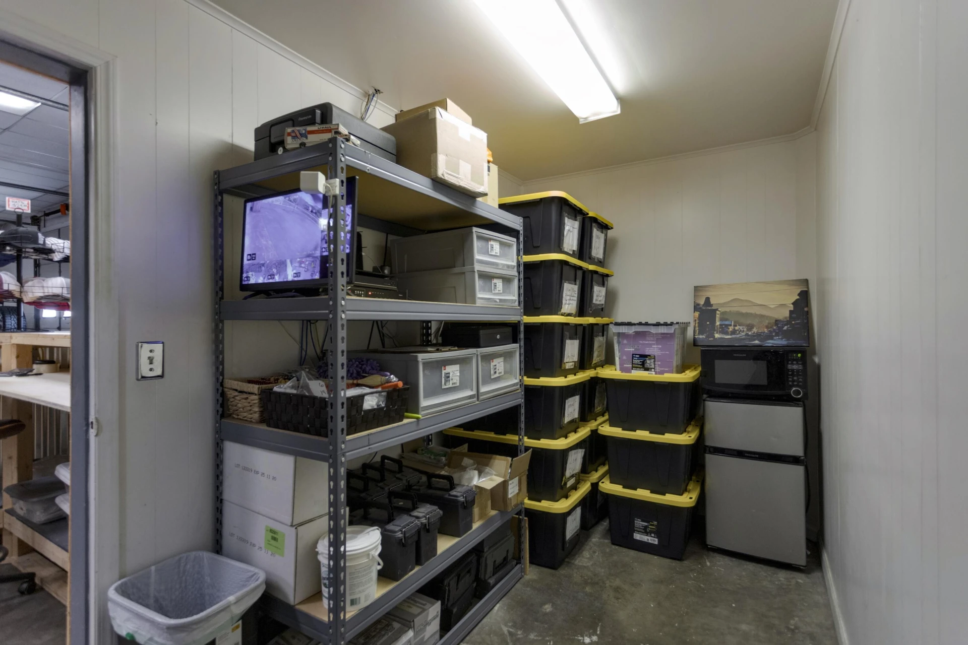 510 W 28th St - Photo 16