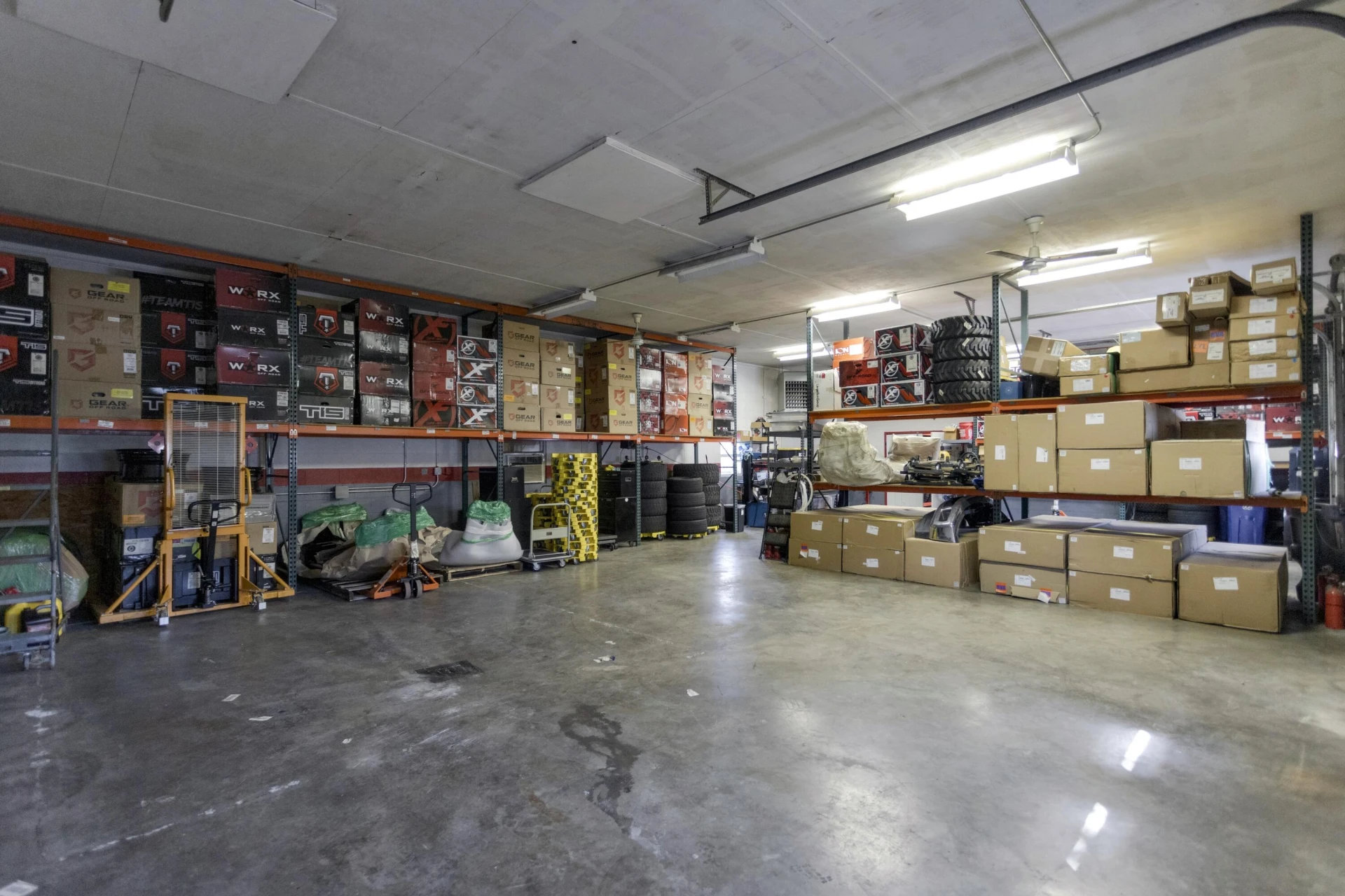510 W 28th St - Photo 19