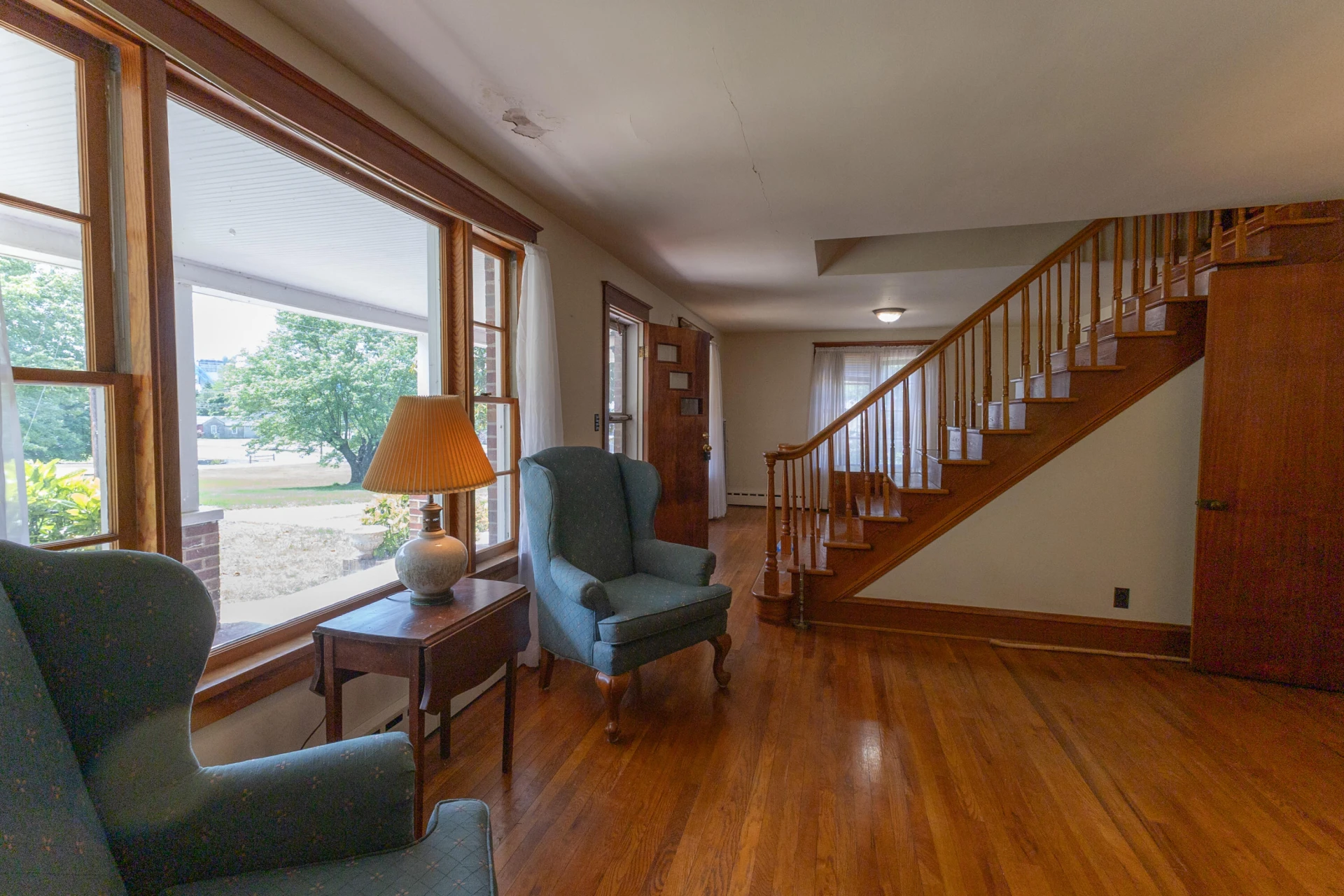 624 E Tyler Ln - Photo 11