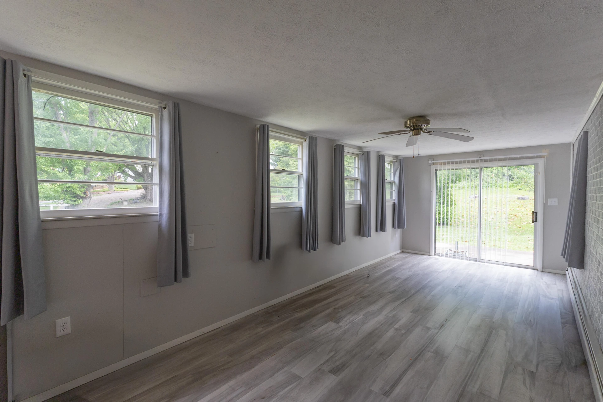 624 E Tyler Ln - Photo 21