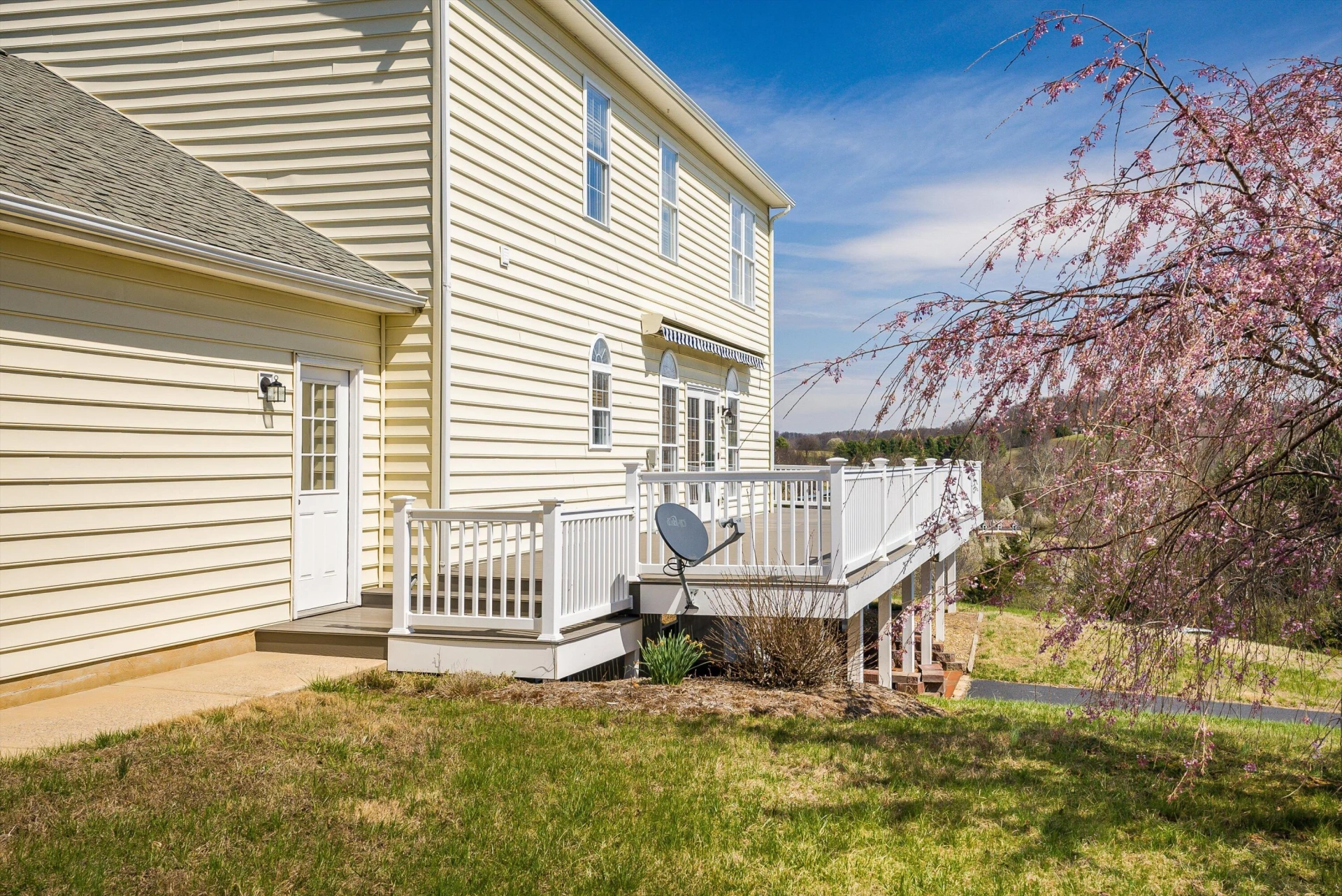 2178 Churchville Ave - Photo 40