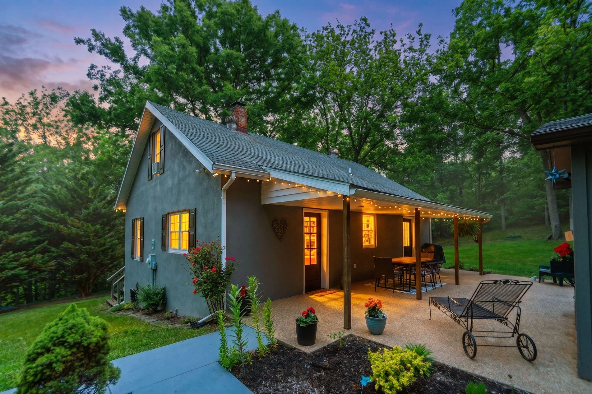 378 Forest Grove Rd