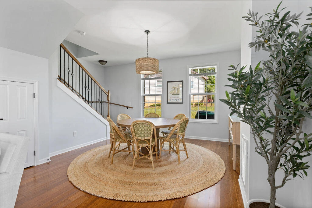 405 EVANS Dr - Photo 11