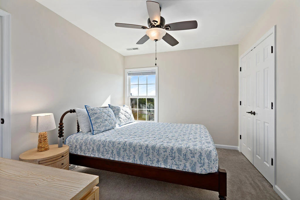 405 EVANS Dr - Photo 18