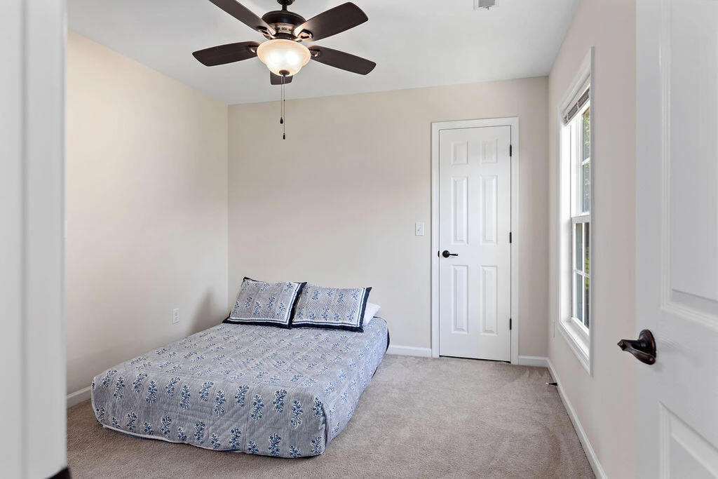405 EVANS Dr - Photo 20