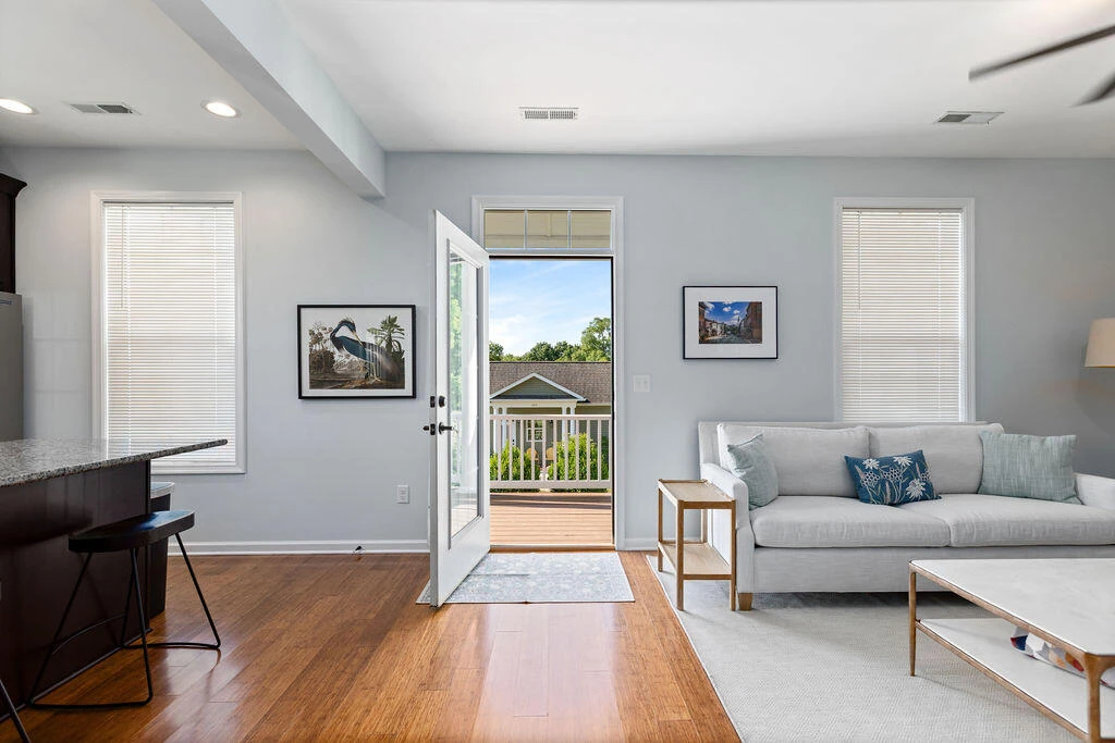 405 EVANS Dr - Photo 6