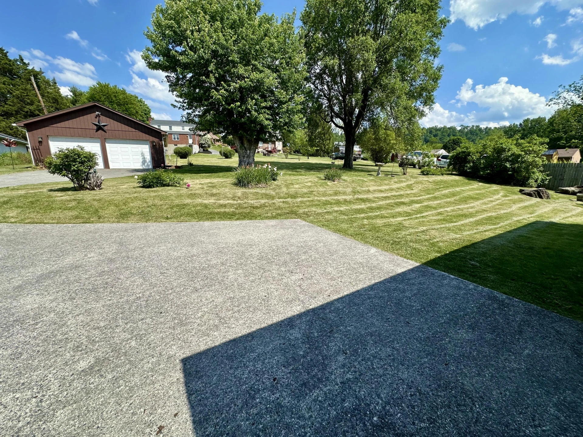 1425 S Fairlawn Dr - Photo 2