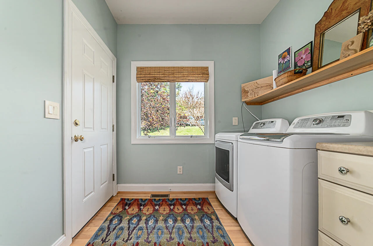 23 HIGH MEADOW Dr - Photo 19