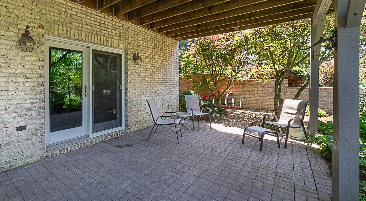 23 HIGH MEADOW Dr - Photo 39