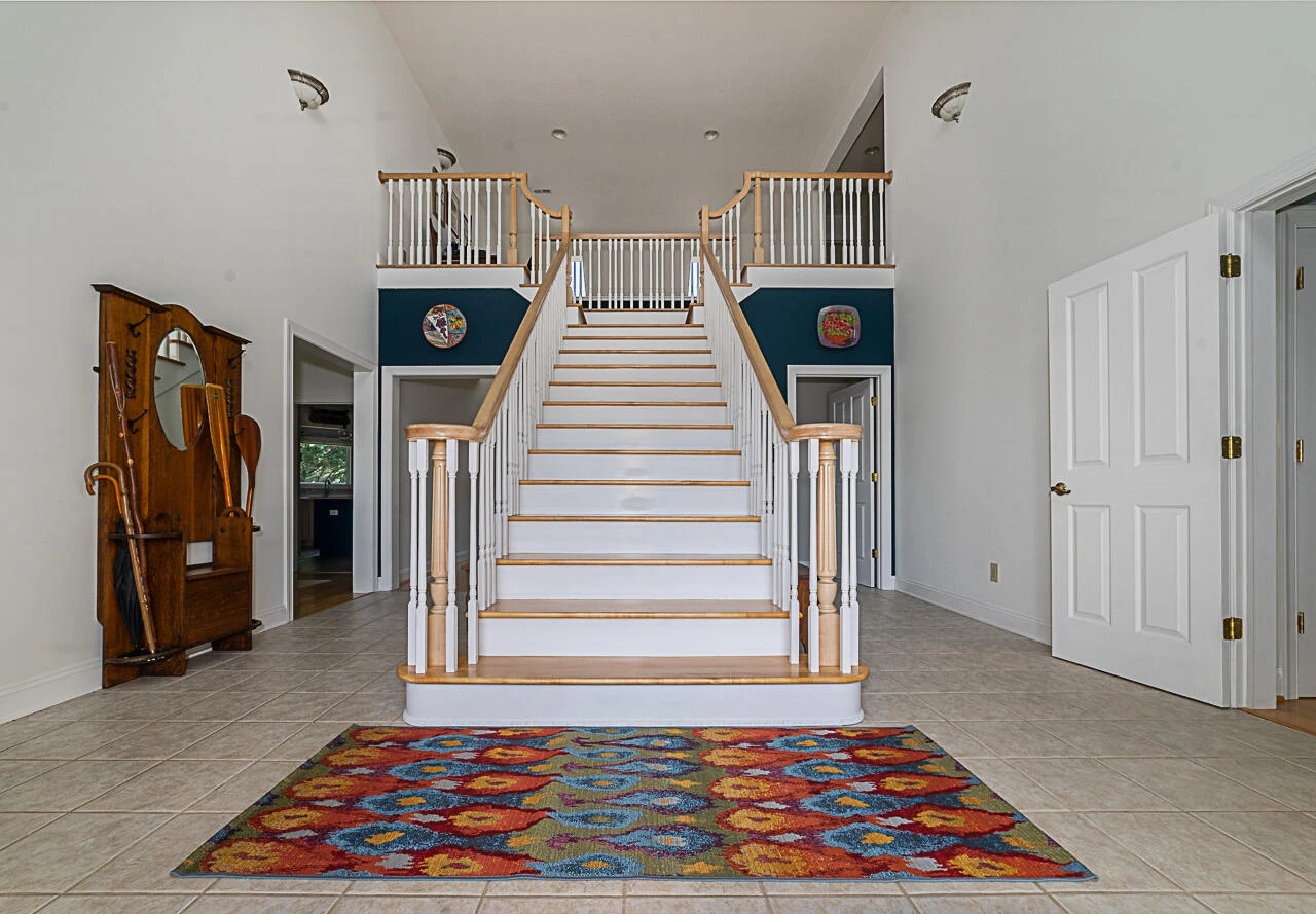 23 HIGH MEADOW Dr - Photo 4